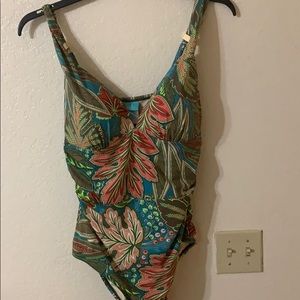 NWOT Costal Blue floral print swimsuit/ size 12-14